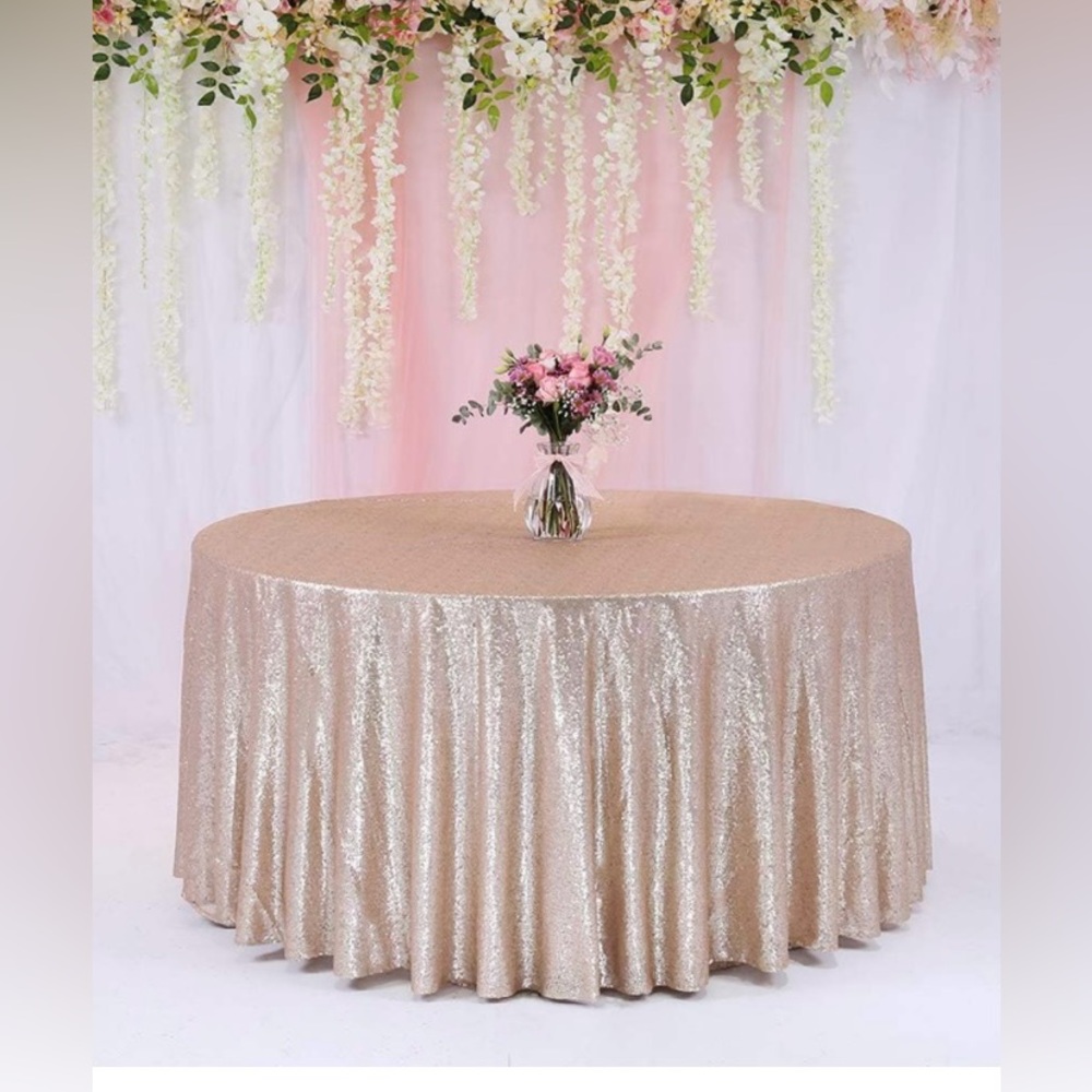Wedding table covers 4